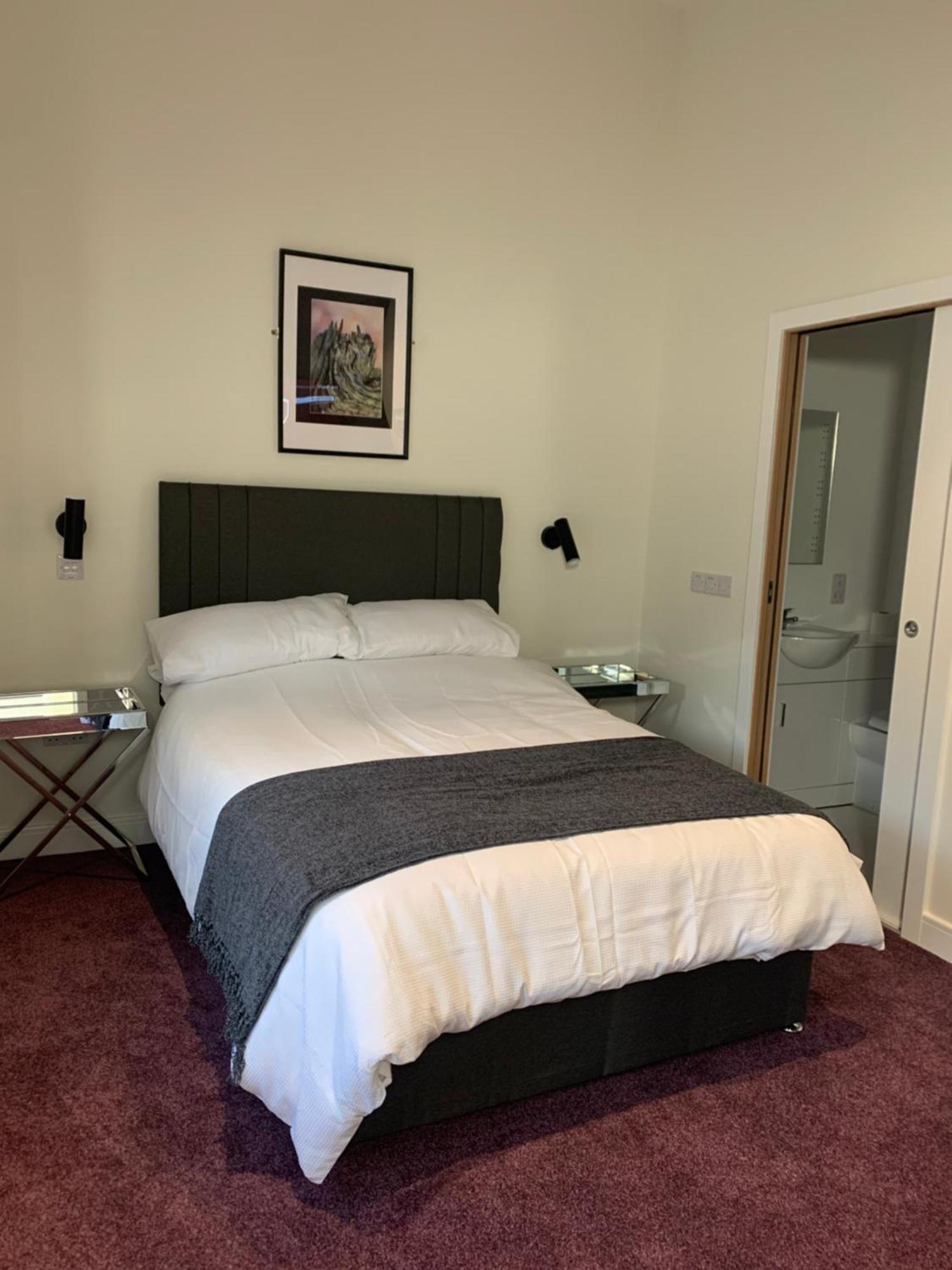 Stag & Thistle Hotel And Restaurant فريزربورغ المظهر الخارجي الصورة